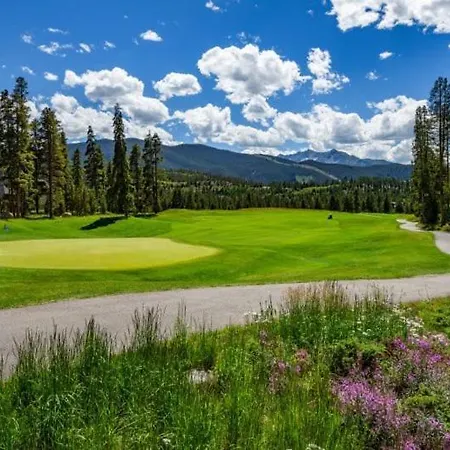 1 Bedroom Condo In Keystone - West Keystone